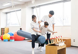 多目的室で実習の様子2